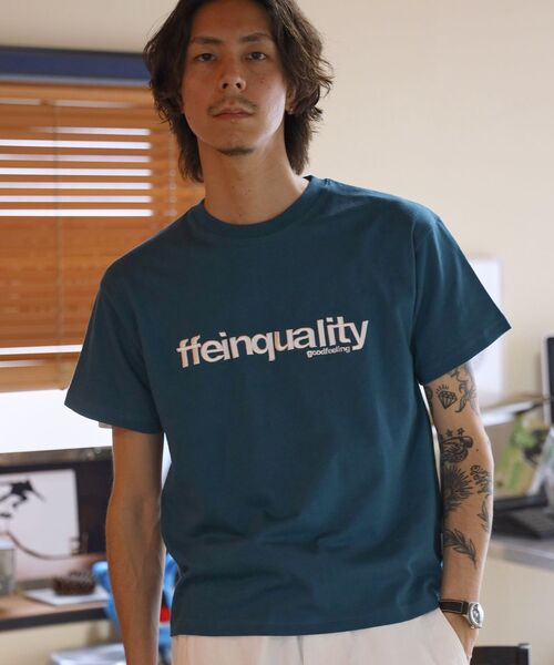 FFEIN(フェイン)の「【FFEIN(フェイン)】センターデカロゴ3D刺繍ショート丈Tシャツ/ クルーネック 半袖 刺繍 【短丈】(Tシャツ/カットソー・メンズ・ブラック/ダークグリーン/アッシュグレー/ホワイト/ネイビー/モカ・LARGE/MEDIUM/SMALL/X-LARGE)」の6枚目の写真