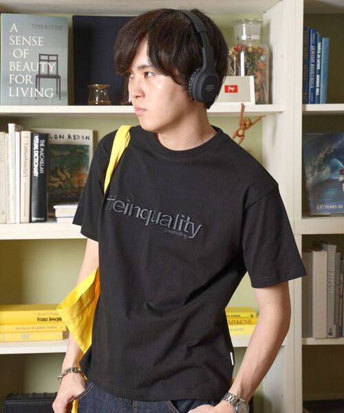 FFEIN(フェイン)の「【FFEIN(フェイン)】センターデカロゴ3D刺繍ショート丈Tシャツ/ クルーネック 半袖 刺繍 【短丈】(Tシャツ/カットソー・メンズ・ブラック/ダークグリーン/アッシュグレー/ホワイト/ネイビー/モカ・LARGE/MEDIUM/SMALL/X-LARGE)」の7枚目の写真