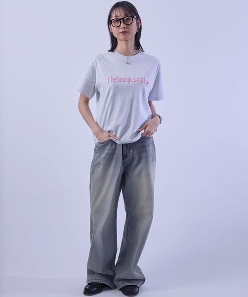 FFEIN(フェイン)の「【FFEIN(フェイン)】センターデカロゴ3D刺繍ショート丈Tシャツ/ クルーネック 半袖 刺繍 【短丈】(Tシャツ/カットソー・メンズ・ブラック/ダークグリーン/アッシュグレー/ホワイト/ネイビー/モカ・LARGE/MEDIUM/SMALL/X-LARGE)」の9枚目の写真