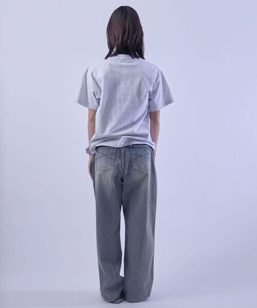 FFEIN(フェイン)の「【FFEIN(フェイン)】センターデカロゴ3D刺繍ショート丈Tシャツ/ クルーネック 半袖 刺繍 【短丈】(Tシャツ/カットソー・メンズ・ブラック/ダークグリーン/アッシュグレー/ホワイト/ネイビー/モカ・LARGE/MEDIUM/SMALL/X-LARGE)」の12枚目の写真
