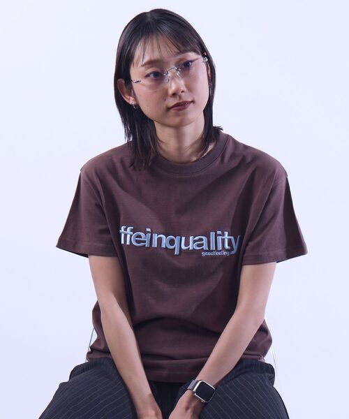 FFEIN(フェイン)の「【FFEIN(フェイン)】センターデカロゴ3D刺繍ショート丈Tシャツ/ クルーネック 半袖 刺繍 【短丈】(Tシャツ/カットソー・メンズ・ブラック/ダークグリーン/アッシュグレー/ホワイト/ネイビー/モカ・LARGE/MEDIUM/SMALL/X-LARGE)」の14枚目の写真