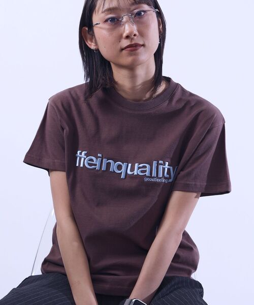 FFEIN(フェイン)の「【FFEIN(フェイン)】センターデカロゴ3D刺繍ショート丈Tシャツ/ クルーネック 半袖 刺繍 【短丈】(Tシャツ/カットソー・メンズ・ブラック/ダークグリーン/アッシュグレー/ホワイト/ネイビー/モカ・LARGE/MEDIUM/SMALL/X-LARGE)」の15枚目の写真