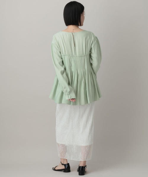 A part by（アパートバイ）の「メニータックブラウス（シャツ/ブラウス・レディース・アイボリー/ブラック/グリーン系その他2・FREE）」の15枚目の写真