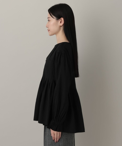 A part by（アパートバイ）の「メニータックブラウス（シャツ/ブラウス・レディース・アイボリー/ブラック/グリーン系その他2・FREE）」の21枚目の写真