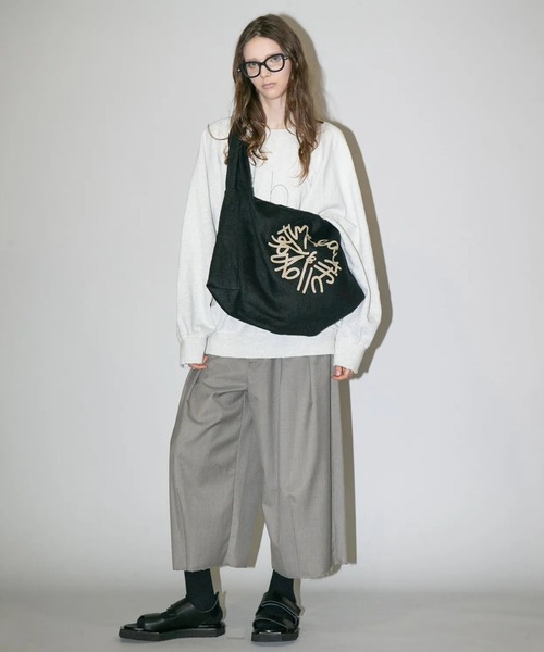 my beautiful landlet(マイビューティフルランドレット)の「【my beautiful landlet】SEMI WET LINEN TOTE BAG(トートバッグ・メンズ・ベージュ/ブラック/マルチ・FREE)」の2枚目の写真