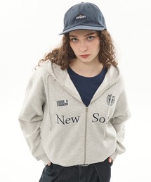 CODDERR（コーダー）の「【CODDERR】ゲームロゴ刺繍 ドローコード オーバーサイズ ショート丈ジップパーカー（パーカー）」