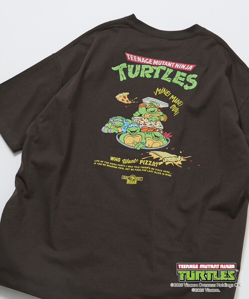 FREAK'S STORE（フリークスストア）の「限定展開 Teenage Mutant Ninja Turtles/ミュータント・タートルズ 別注 ビッグシルエットバックプリント Tシャツ（Tシャツ/カットソー・メンズ・ブラウン/ホワイト/アッシュグレー/スミクロ・LARGE/MEDIUM/SMALL）」の15枚目の写真