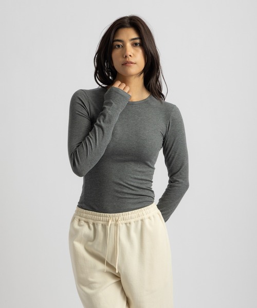 Saturdays NYC（サタデーズ ニューヨークシティ ）の「Steff Fitted LS Top（Tシャツ/カットソー・レディース・ホワイト/グレー/ブラック・S/M/L）」の3枚目の写真