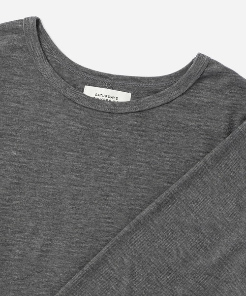 Saturdays NYC（サタデーズ ニューヨークシティ ）の「Steff Fitted LS Top（Tシャツ/カットソー・レディース・ホワイト/グレー/ブラック・S/M/L）」の6枚目の写真