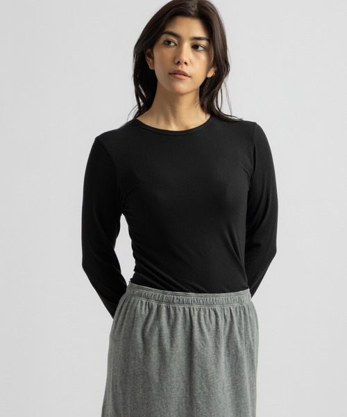 Saturdays NYC(サタデーズ ニューヨークシティ )の「Steff Fitted LS Top(Tシャツ/カットソー・レディース・ホワイト/グレー/ブラック・S/M/L)」の13枚目の写真