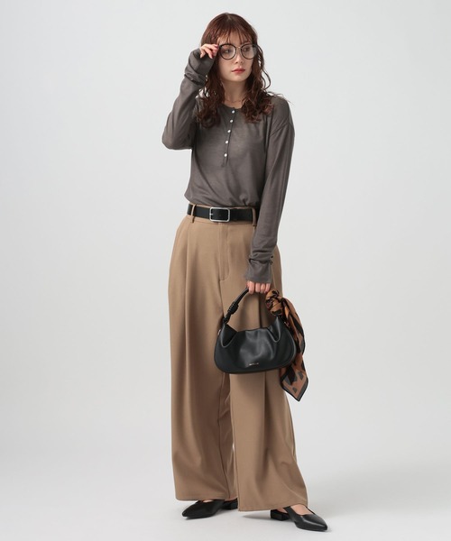 BAYFLOW（ベイフロー）の「[トレンドアイテム]シアーリブヘンリープルオーバー（Tシャツ/カットソー・レディース・チャコール/ヘザーグレー/オフホワイト・FREE）」の16枚目の写真