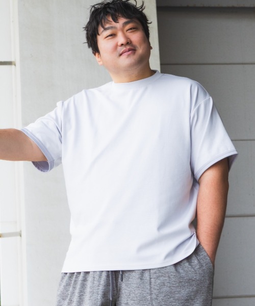B&T CLUB(ビーティークラブ)の「Tシャツ 半袖 メンズ 大きいサイズ ふわかる Wフェイスポンチ クルーネック B&T CLUB (ビーアンドティークラブ)(Tシャツ/カットソー・メンズ・ベージュ/ブルー/ブラック/ホワイト・X3(6L~7L)/X2(4L~5L)/X1(3L~4L)/X4(8L~9L))」の2枚目の写真
