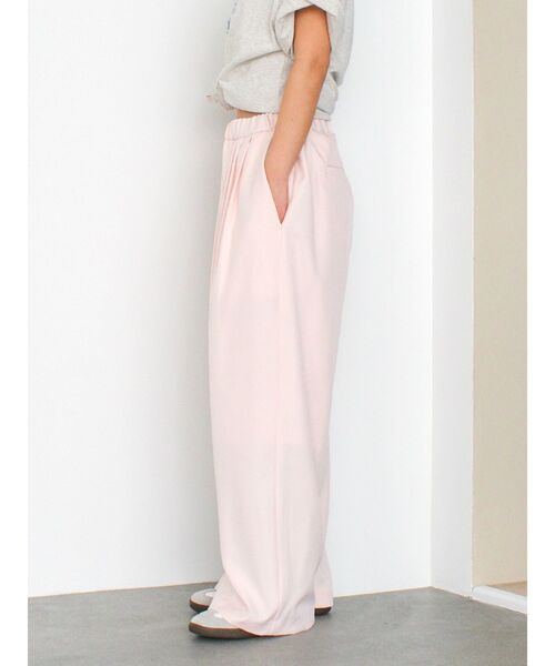 Ungrid（アングリッド）の「【WEB限定】ウエストギャザーデザインラフパンツ（その他パンツ・レディース・ブラック/アイボリー/ピンク/グレー・FREE）」の13枚目の写真