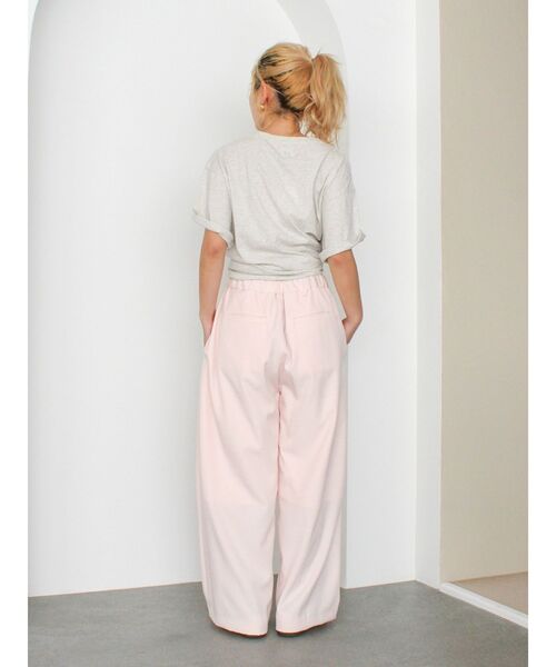 Ungrid（アングリッド）の「【WEB限定】ウエストギャザーデザインラフパンツ（その他パンツ・レディース・ブラック/アイボリー/ピンク/グレー・FREE）」の16枚目の写真