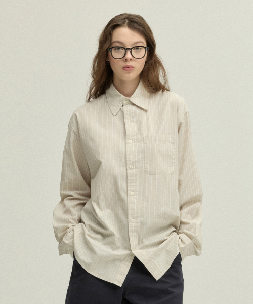 URBANDTYPE(アーバンディタイプ)の「ニースストライプシャツ_ライトベージュ(シャツ/ブラウス・レディース・その他・X-LARGE/LARGE/MEDIUM/SMALL)」の1枚目の写真
