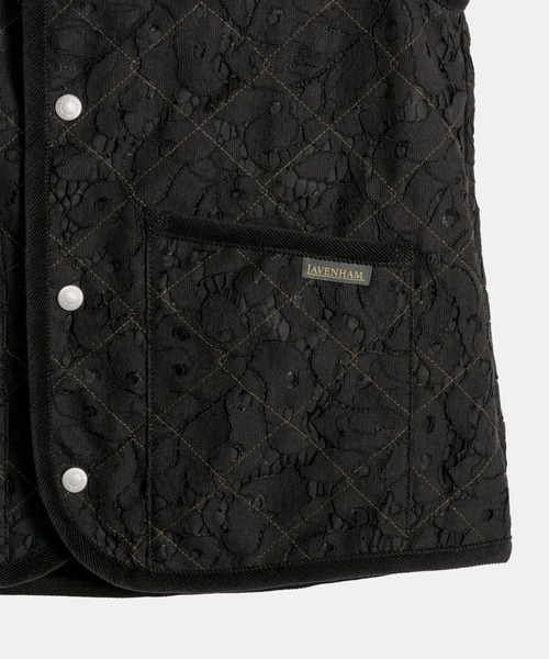 LAVENHAM(ラベンハム)の「Black Edition Lace Cocoon Thornham Womens / ブラック エディション レース コクーン ソーンハム ウィメンズ(ベスト・レディース・ブラック・8/10/12/14/6/16)」の17枚目の写真