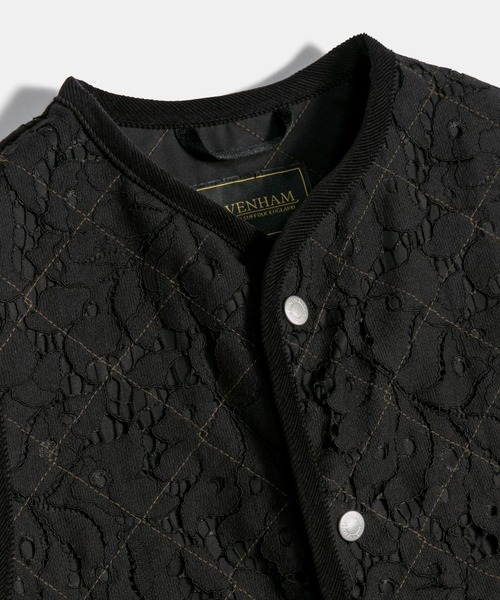 LAVENHAM(ラベンハム)の「Black Edition Lace Cocoon Thornham Womens / ブラック エディション レース コクーン ソーンハム ウィメンズ(ベスト・レディース・ブラック・8/10/12/14/6/16)」の16枚目の写真