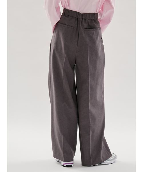 emmi(エミ)の「2タックワイドパンツ【セットアップ対応】(その他パンツ・レディース・ライム/ブラック/チャコールグレー・0/1)」の7枚目の写真
