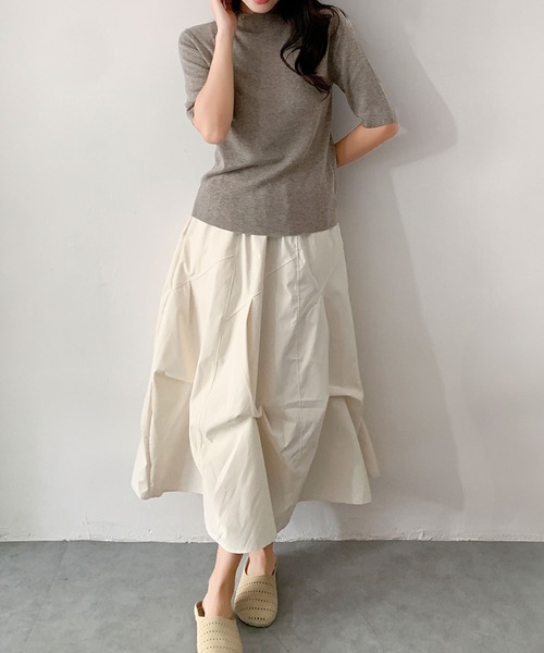 LOWO(ロワ)の「ウール混でなめらか モックネック ニットトップス 半袖 春ニット(ニット/セーター・レディース・ベージュ/ブラック/アイボリー/チャコールグレー/ネイビー・FREE)」の16枚目の写真