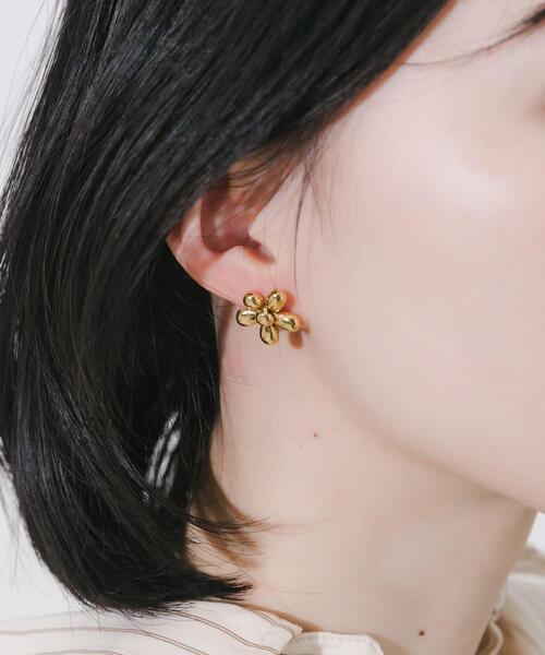 セール】ステンレスプックリフラワーピアス（ピアス（両耳用