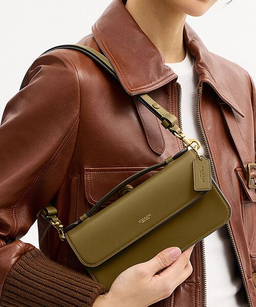 新品未使用✨COACH サリバン パック レザー ボディバッグ ハンターグリーン coachavenue_ccc55o