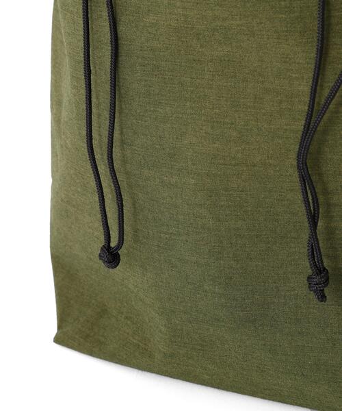 MHL.（エムエイチエル）の「STANDARD SUPPLY FOR MHL.（ショルダーバッグ・レディース・ブラック/カーキ・FREE）」の16枚目の写真