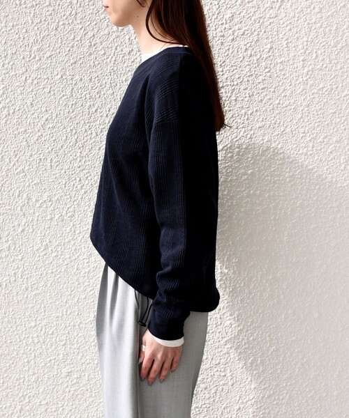 SHIPS Colors（シップス カラーズ）の「SHIPS Colors:〈手洗い可能〉変形ワッフル Vネック プルオーバー（Tシャツ/カットソー・レディース・ライトブルー/ネイビー/オフホワイト・ONE SIZE）」の15枚目の写真
