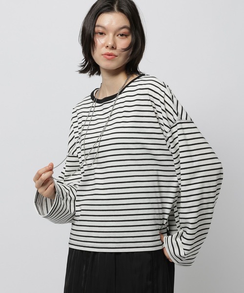 niko and...（ニコアンド）の「シアースラブワイドTシャツ（Tシャツ/カットソー・レディース・ホワイト/オフホワイト/ブラック・LARGE/MEDIUM）」の6枚目の写真