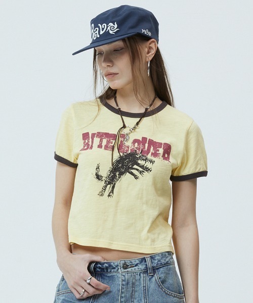 MAHAGRID（マハグリッド）の「『mahagrid/マハグリッド』 BITE LOVER CROP RINGER TEE/バイト ラバー クロップ リンガー Tシャツ（Tシャツ/カットソー・レディース・ブラック/イエロー/ホワイト・XS）」の8枚目の写真