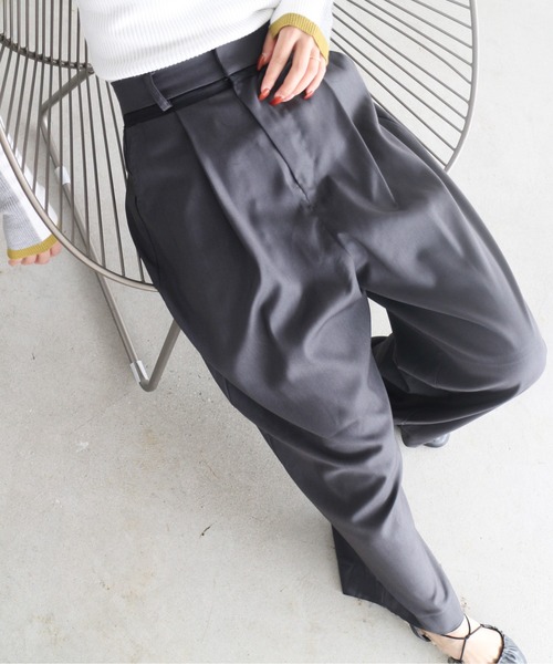 Pqran(クラン)の「フロントアシメトリ―パンツ(その他パンツ・レディース・カーキ/ベージュ/チャコール・FREE)」の1枚目の写真