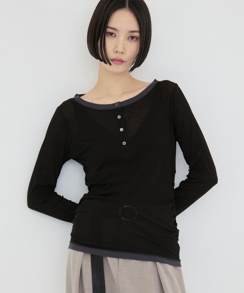STUDIOUS（ステュディオス）の「【STUDIOUS/ステュディオス】2way Sheer Cotton Long Tee/ツーウェイシアーコットンロングティー（Tシャツ/カットソー・レディース・ブラック/セージグリーン/ブラウン・FREE）」の2枚目の写真