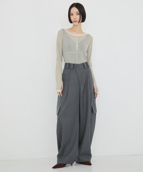 STUDIOUS（ステュディオス）の「【STUDIOUS/ステュディオス】2way Sheer Cotton Long Tee/ツーウェイシアーコットンロングティー（Tシャツ/カットソー・レディース・ブラック/セージグリーン/ブラウン・FREE）」の13枚目の写真