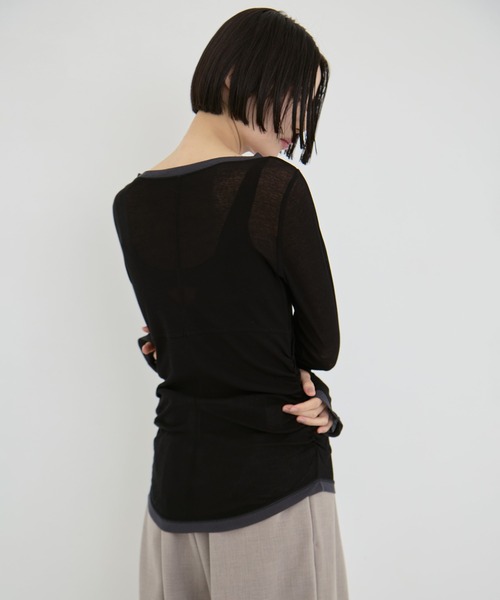 STUDIOUS（ステュディオス）の「【STUDIOUS/ステュディオス】2way Sheer Cotton Long Tee/ツーウェイシアーコットンロングティー（Tシャツ/カットソー・レディース・ブラック/セージグリーン/ブラウン・FREE）」の11枚目の写真
