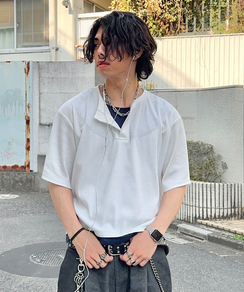 MandO（エムオー）（エムオー）の「レイヤードライクショートヘンリーTシャツ（Tシャツ/カットソー・メンズ・ネイビー/オフホワイト/ブラック・LARGE/MEDIUM）」の7枚目の写真