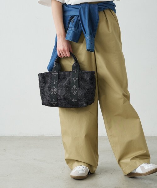 russet(ラシット)の「ナイロンラフィアデイリーミニトートバッグ(トートバッグ・レディース・ブラック/ダークブラウン/アイボリー・FREE)」の19枚目の写真