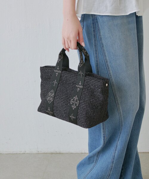 russet(ラシット)の「ナイロンラフィアデイリーミニトートバッグ(トートバッグ・レディース・ブラック/ダークブラウン/アイボリー・FREE)」の15枚目の写真