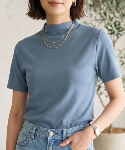 Belta attrice(ベルタアトリーチェ)の「【汗冷え防止 】強撚コットン100 モックネック 半袖 フライスTシャツ / 薄手 インナー カットソー(Tシャツ/カットソー・レディース・イエロー/ラベンダー/ピンク/ダークネイビー/ホワイト/オレンジ/ミント/ライトピンク/ライトブルー・FREE/M~L/フリー)」の3枚目の写真