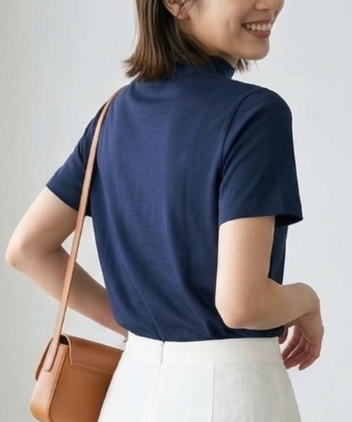 Belta attrice(ベルタアトリーチェ)の「【汗冷え防止 】強撚コットン100 モックネック 半袖 フライスTシャツ / 薄手 インナー カットソー(Tシャツ/カットソー・レディース・イエロー/ラベンダー/ピンク/ダークネイビー/ホワイト/オレンジ/ミント/ライトピンク/ライトブルー・FREE/M~L/フリー)」の10枚目の写真