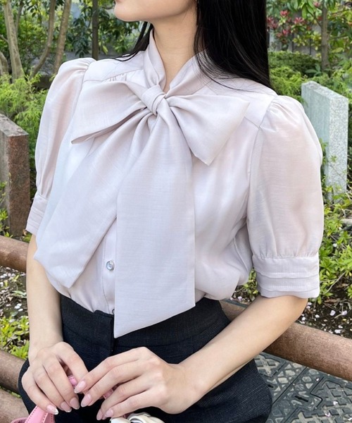 WILLSELECTION(ウィルセレクション)の「ピンタックカフスリボンタイブラウス(シャツ/ブラウス・レディース・ブルー/オフホワイト/ピンク・FREE)」の3枚目の写真