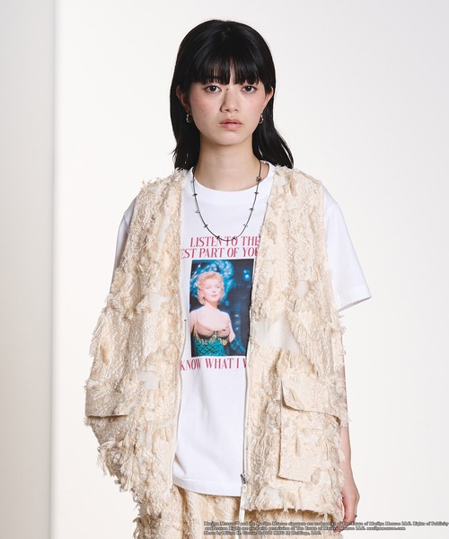 ROSE BUD(ローズバッド)の「(CREOLME)FRINGE JACQUARD VEST(ベスト・レディース・ベージュ/ブラック・ONE SIZE)」の2枚目の写真