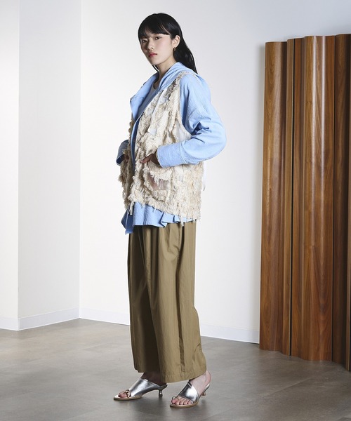 ROSE BUD(ローズバッド)の「(CREOLME)FRINGE JACQUARD VEST(ベスト・レディース・ベージュ/ブラック・ONE SIZE)」の22枚目の写真