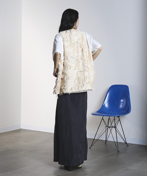 ROSE BUD(ローズバッド)の「(CREOLME)FRINGE JACQUARD VEST(ベスト・レディース・ベージュ/ブラック・ONE SIZE)」の11枚目の写真