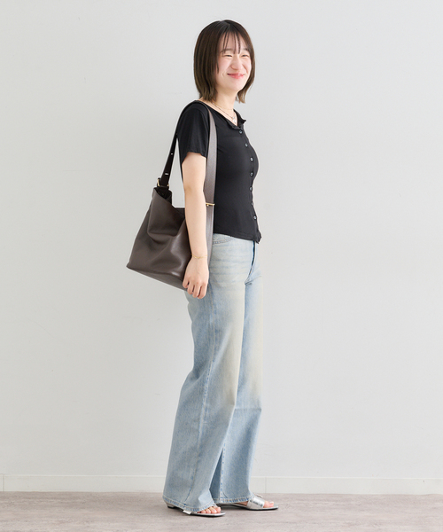 U by SPICK&SPAN(ユーバイスピックアンドスパン)の「LEVI'S/リーバイス RIBCAGE WIDE LEG H223(デニムパンツ・レディース・ブルー・25/26/27)」の11枚目の写真