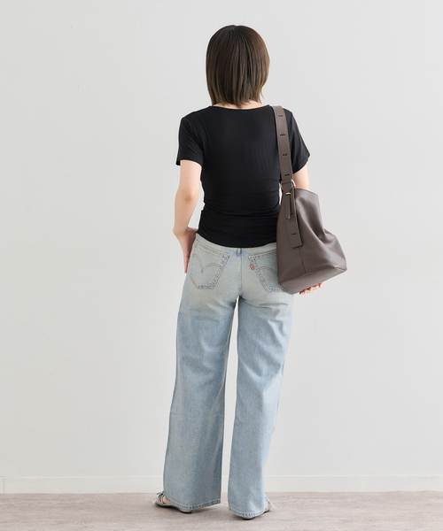 U by SPICK&SPAN(ユーバイスピックアンドスパン)の「LEVI'S/リーバイス RIBCAGE WIDE LEG H223(デニムパンツ・レディース・ブルー・25/26/27)」の12枚目の写真