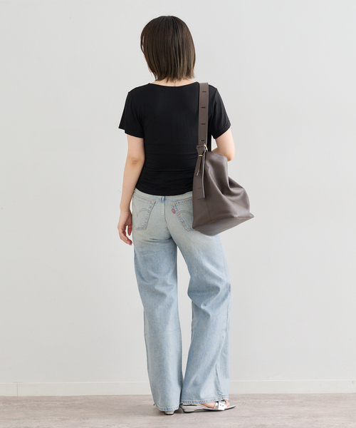 U by SPICK&SPAN(ユーバイスピックアンドスパン)の「LEVI'S/リーバイス RIBCAGE WIDE LEG H223(デニムパンツ・レディース・ブルー・25/26/27)」の13枚目の写真