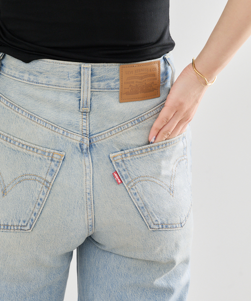 U by SPICK&SPAN(ユーバイスピックアンドスパン)の「LEVI'S/リーバイス RIBCAGE WIDE LEG H223(デニムパンツ・レディース・ブルー・25/26/27)」の20枚目の写真