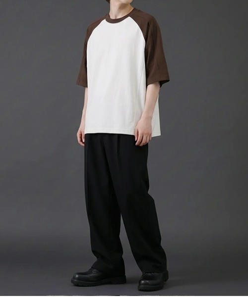 revertical(リバーティカル)の「バイカラー ラグランスリーブ クルーネックTシャツ/配色切替 半袖カットソー(Tシャツ/カットソー・メンズ・グレー/ブラック/ブラウン・MEDIUM/LARGE)」の17枚目の写真