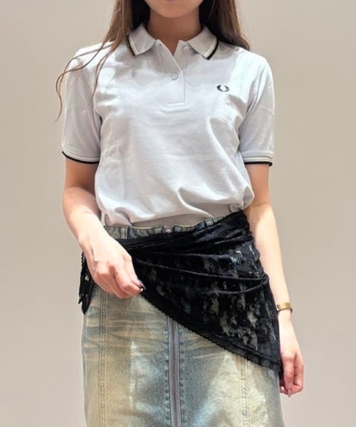 FRED PERRY(フレッドペリー)の「FRED PERRY / ツイン ティップド ポロシャツ(ポロシャツ・レディース・サックスブルー/ナチュラル・8/10)」の15枚目の写真