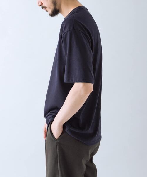 ITEMS URBANRESEARCH(アイテムズ アーバンリサーチ)の「接触冷感シルキータッチTシャツ(Tシャツ/カットソー・メンズ・ライトカーキ/ホワイト/ブルー系その他/ネイビー・LARGE/X-LARGE/MEDIUM)」の10枚目の写真
