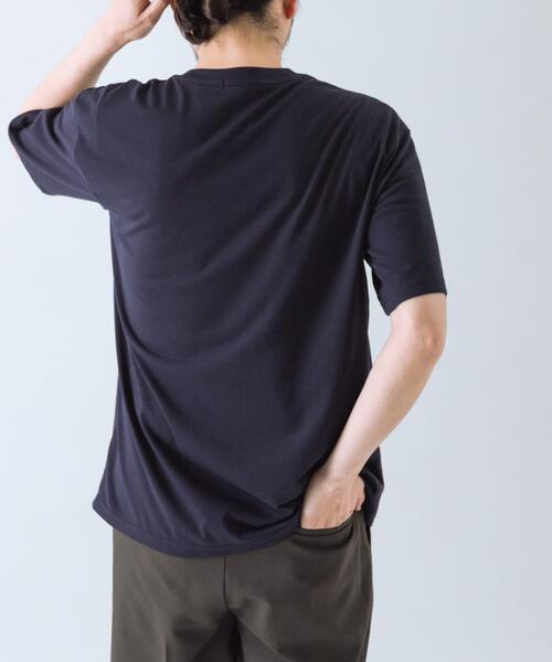 ITEMS URBANRESEARCH(アイテムズ アーバンリサーチ)の「接触冷感シルキータッチTシャツ(Tシャツ/カットソー・メンズ・ライトカーキ/ホワイト/ブルー系その他/ネイビー・LARGE/X-LARGE/MEDIUM)」の11枚目の写真